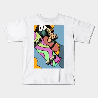 The skaterboarder Kids T-Shirt